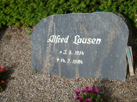 Billede af gravsten på Vejerslev Kirkegård