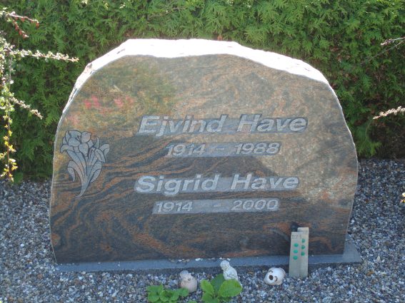 Billede af gravsten på Vejerslev Kirkegård